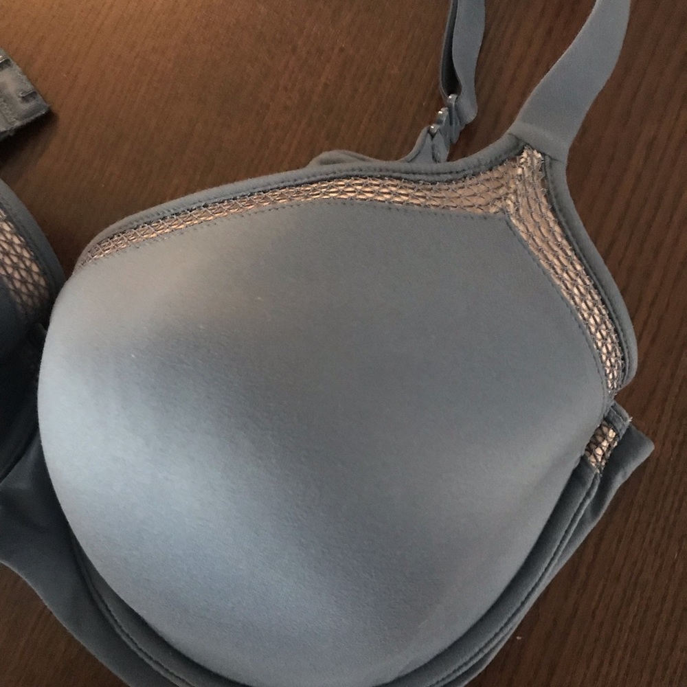 Victoria Secrets Bra